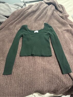 Old Navy Sweater